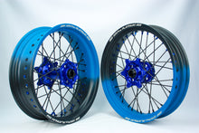 Last inn bildet i Galleri-visningsprogrammet, SM-Pro Platinum Supermoto Wheel Set, KTM / Husqvarna / GasGas - Blue/Black Cerakote Fade
