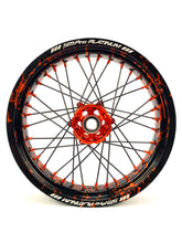 Last inn bildet i Galleri-visningsprogrammet, SM-Pro Platinum Supermoto Wheel Set, KTM / Husky / GasGas - Orange/Black CAMO
