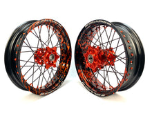 Last inn bildet i Galleri-visningsprogrammet, SM-Pro Platinum Supermoto Wheel Set, KTM / Husky / GasGas - Orange/Black CAMO
