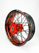 Last inn bildet i Galleri-visningsprogrammet, SM-Pro Platinum Supermoto Wheel Set, KTM / Husky / GasGas - Orange/Black CAMO
